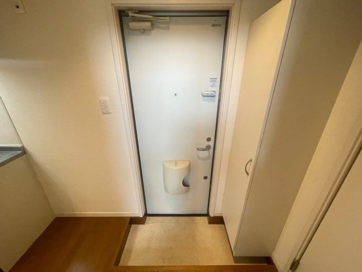 KTIレジデンス魚崎の玄関