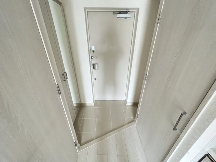 アドバンス神戸セラフィムの玄関