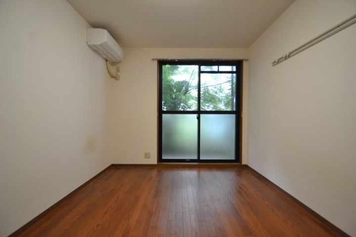 ピエタテール上沢の寝室