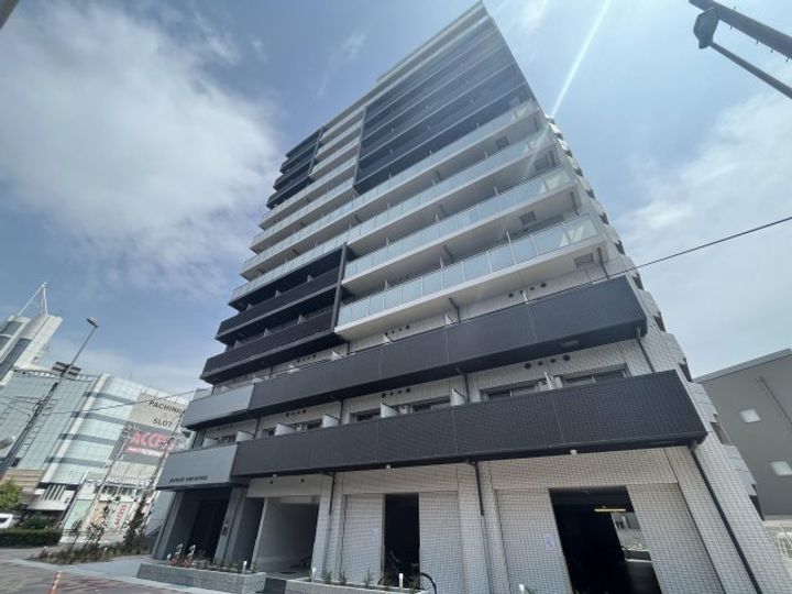 アドバンス神戸レイソレの外観