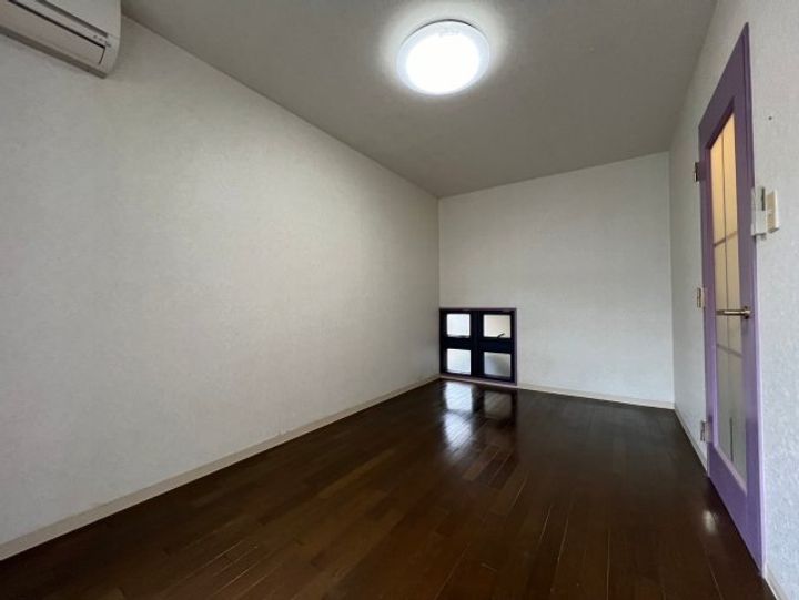 グロスアベニューの寝室