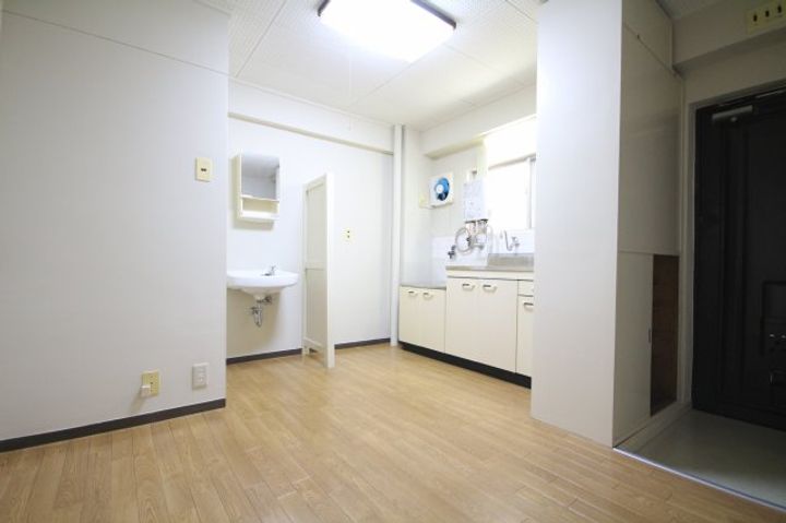 マツヤパークマンションの居間