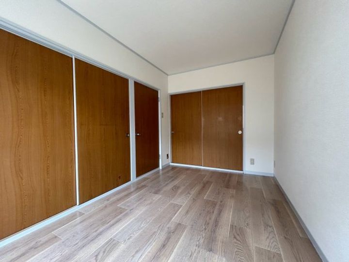 ヒルト丸山の内装