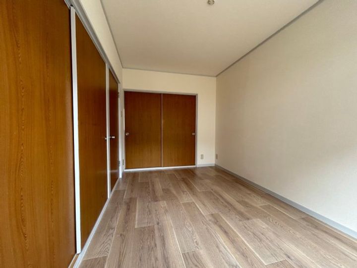 ヒルト丸山の内装