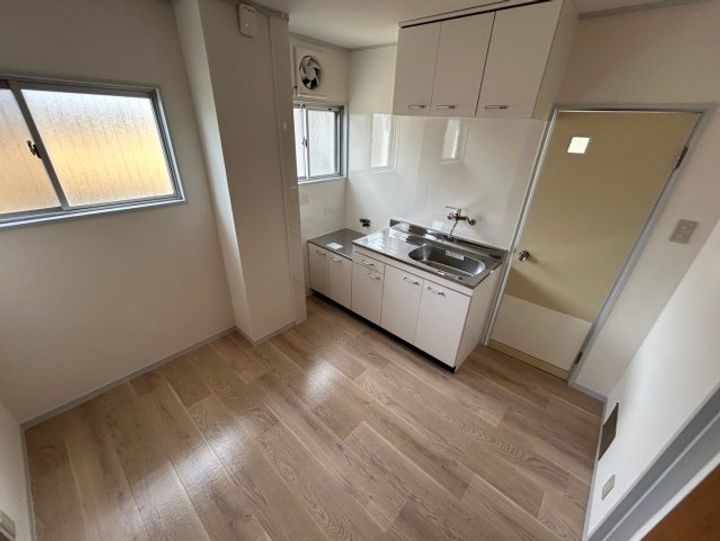 ヒルト丸山の居間