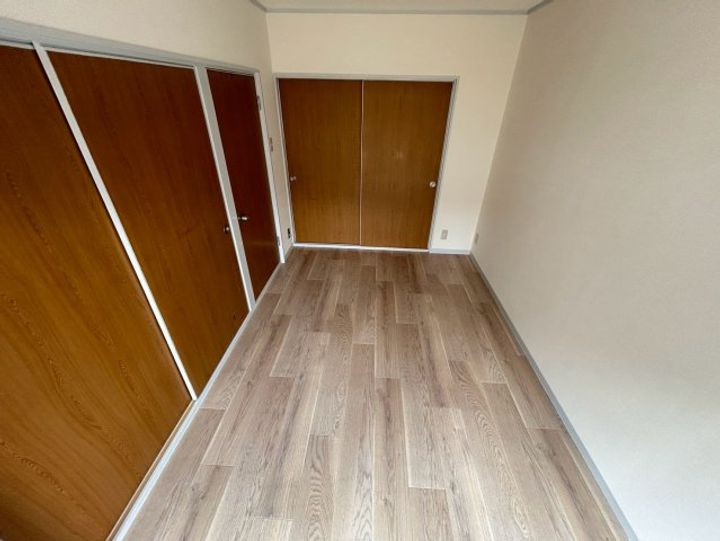 ヒルト丸山の寝室