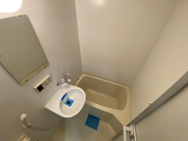 メゾン・ド・ヴィレ須磨潮見坂の風呂