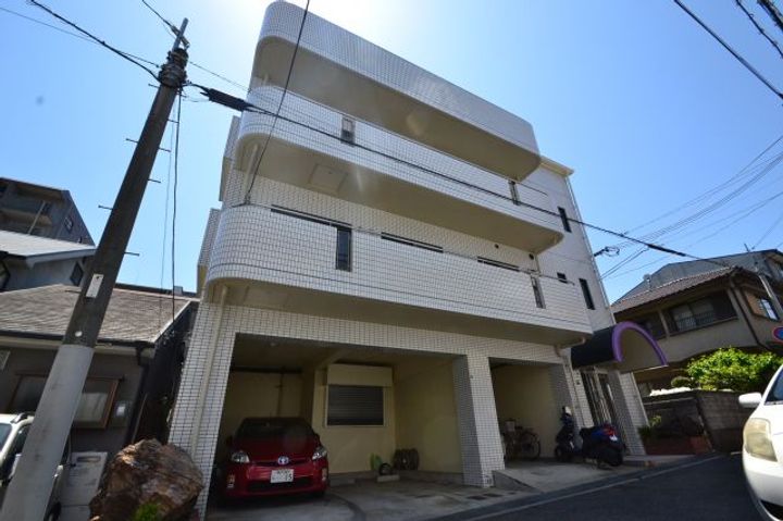 ハイム王子公園の外観