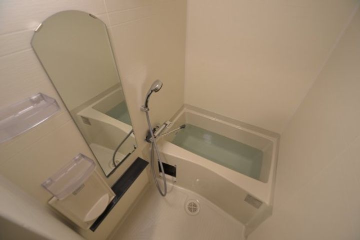 プレサンスTHE神戸の風呂