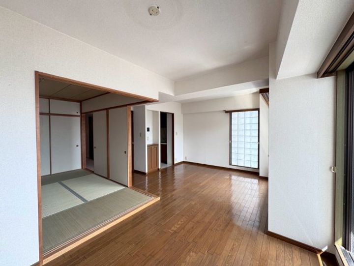 ステイツ神戸青谷・城の下通の内装