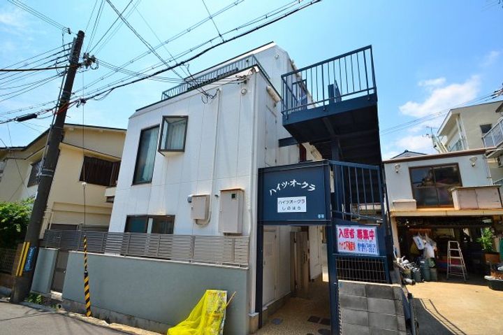 ハイツオークラしのはらの外観