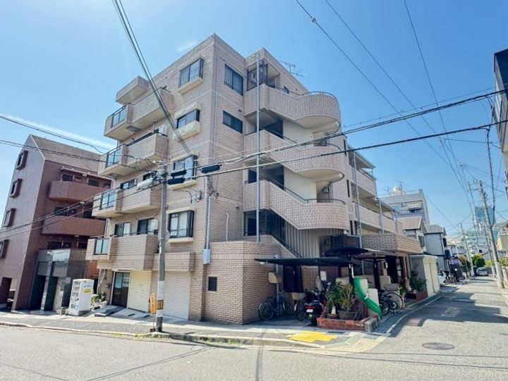 メゾン幸の外観