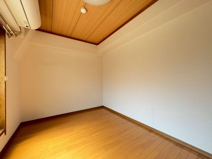 メゾン幸の寝室