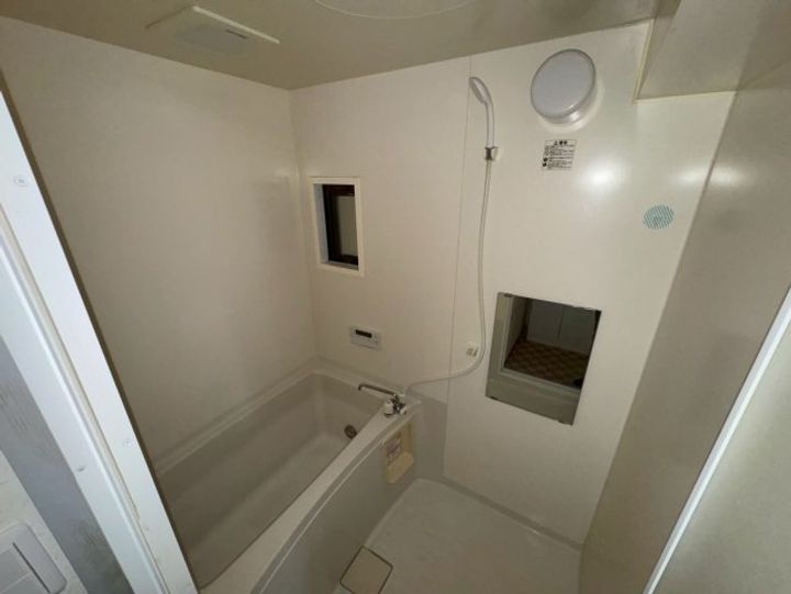 メゾン幸の風呂