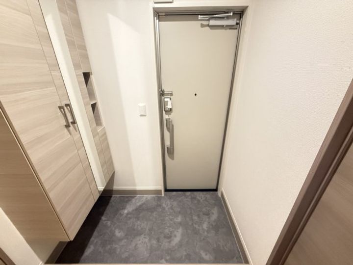La Maison 高羽町の玄関