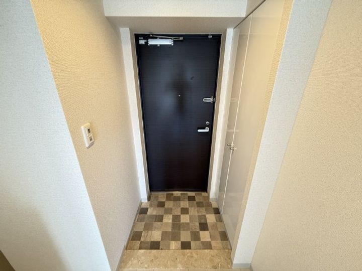 アーバングリーン兵庫ステーションフロントの玄関