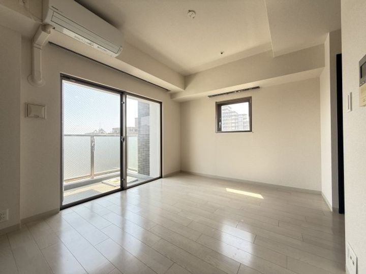 アーバングリーン兵庫ステーションフロントの居間