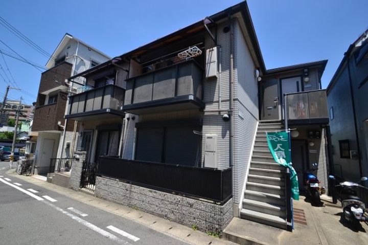 ディアス親和の外観