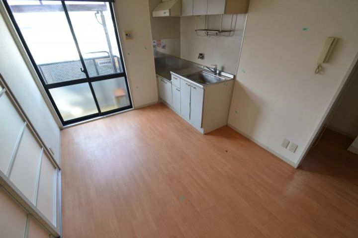 ディアス親和の居間