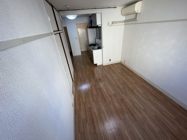 丸山ビルの内装