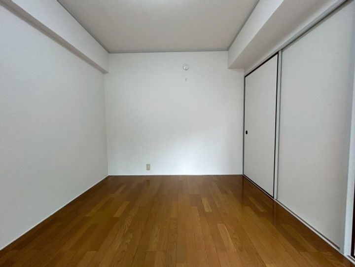 ユニーブル六甲北棟の寝室