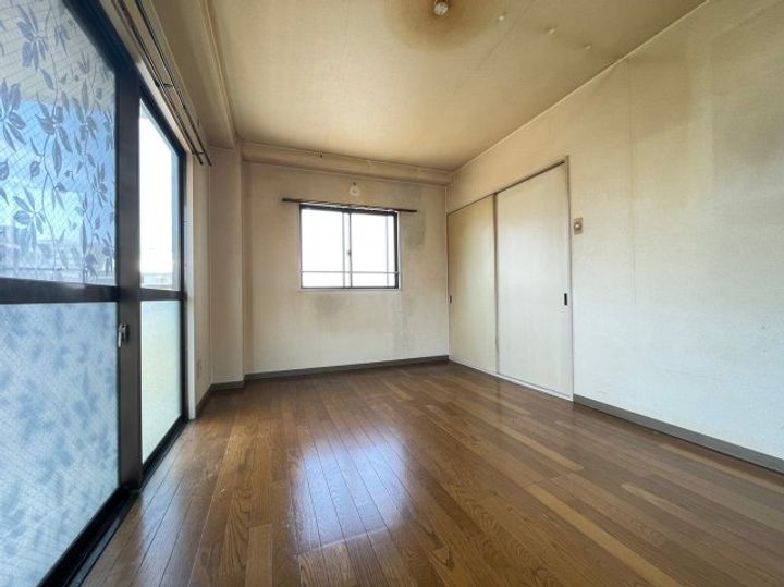 コムディッソエフモールの内装