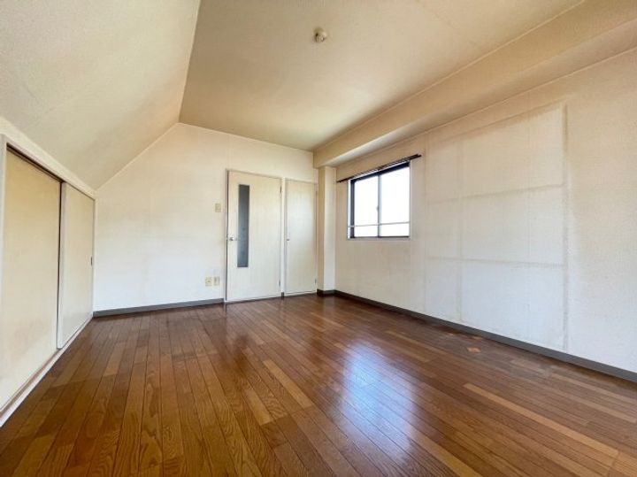 コムディッソエフモールの内装