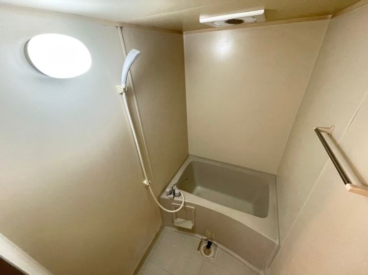 コムディッソエフモールの風呂