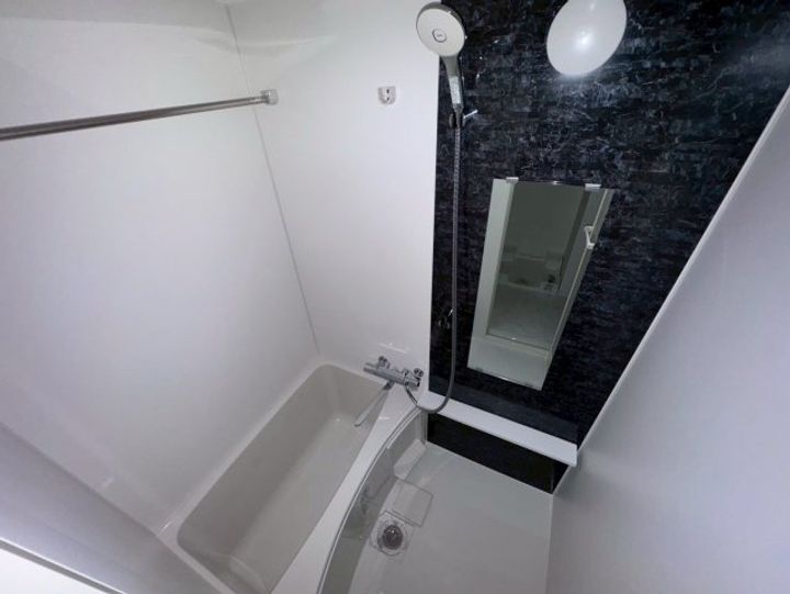 神戸国香通futurの風呂