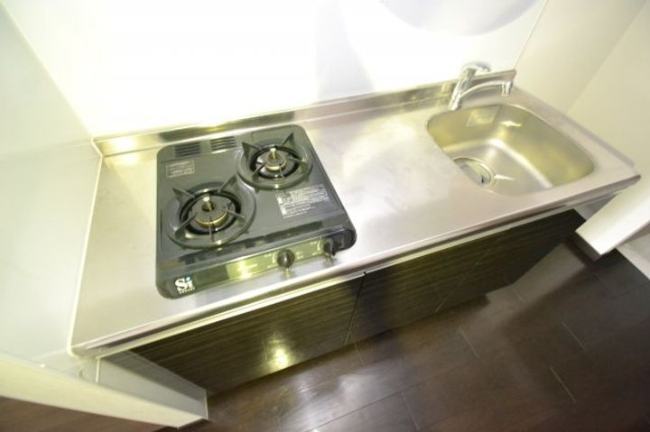 コスモリード神戸三宮のキッチン