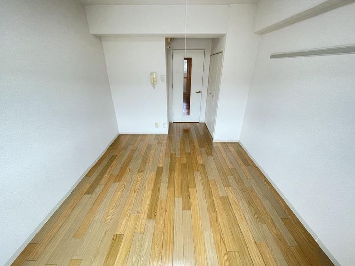 ファビュロウスSANKOの内装