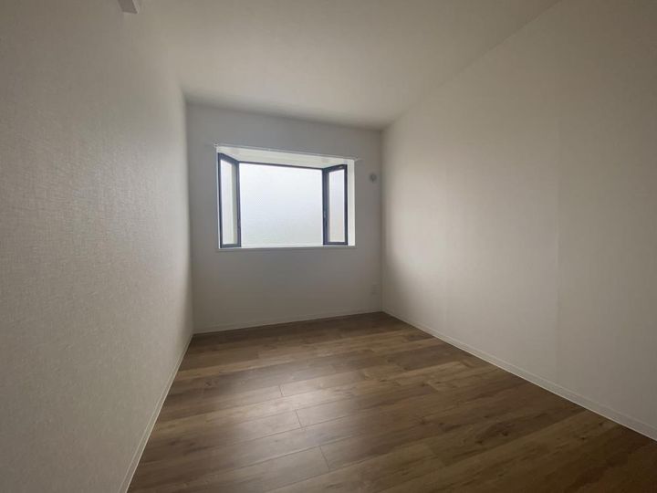 グッズイン芦屋の寝室