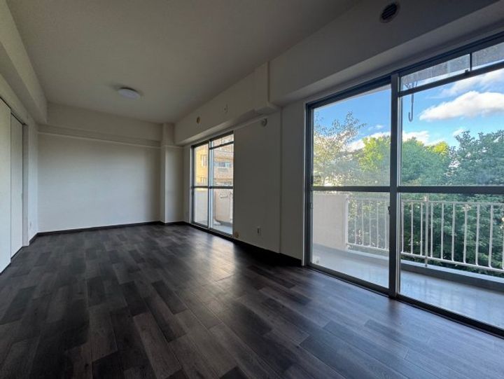 パークハイツ青谷の居間