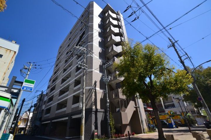 TOYOTOMi STAY Premium 神戸湊川公園の外観