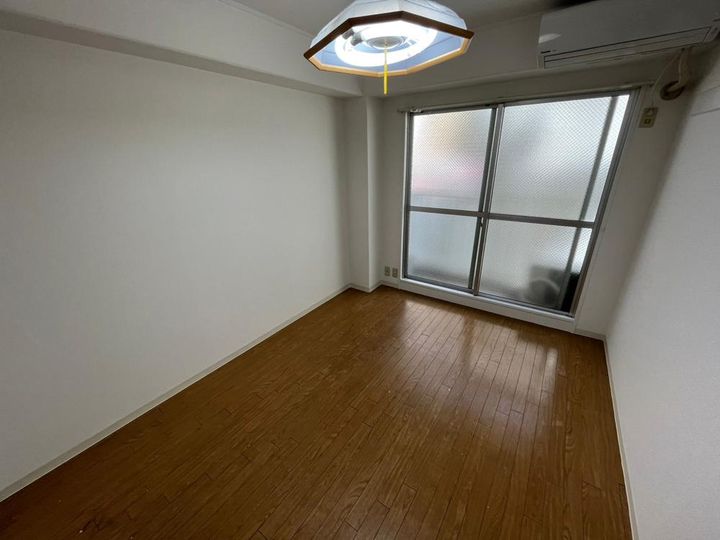 シャルマン湊川の内装