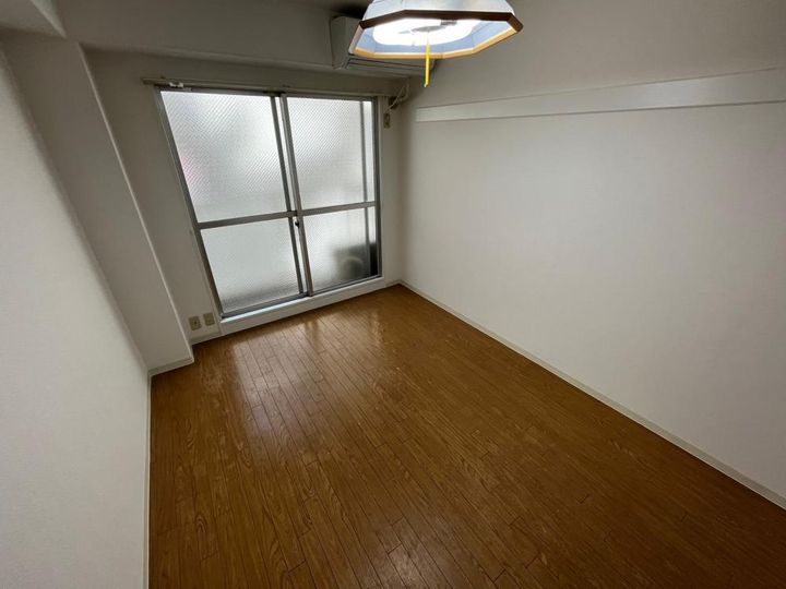 シャルマン湊川の内装