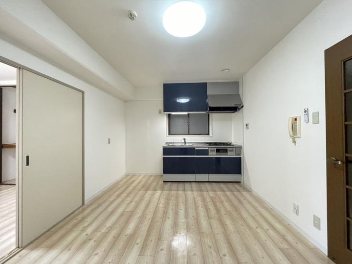 パシフィック神戸桜筋北館の内装
