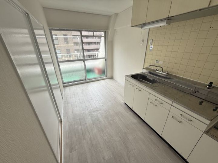 神戸サンクレバーの内装