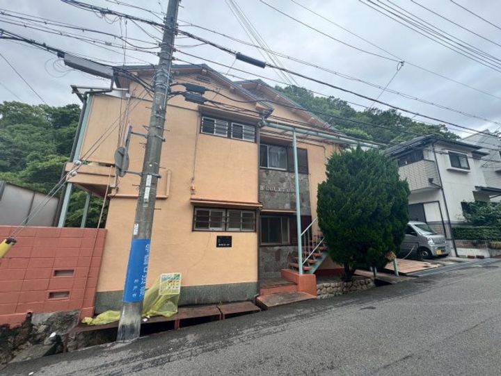 ビーコート熊内の外観