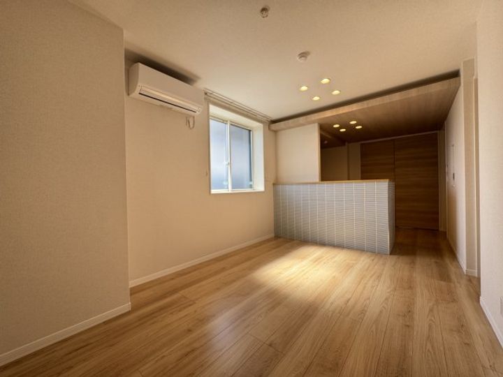 Avenir旭ヶ丘の居間