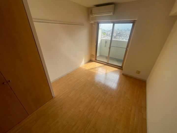 飛松高谷マンションの内装