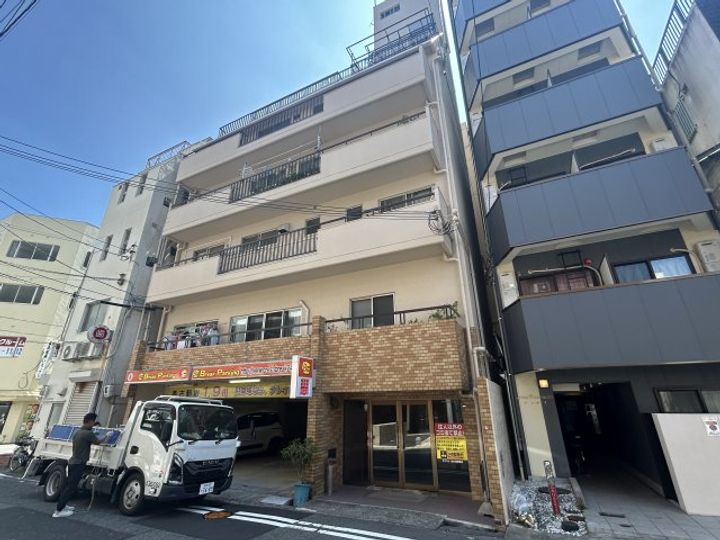 モアライフ湊川の外観