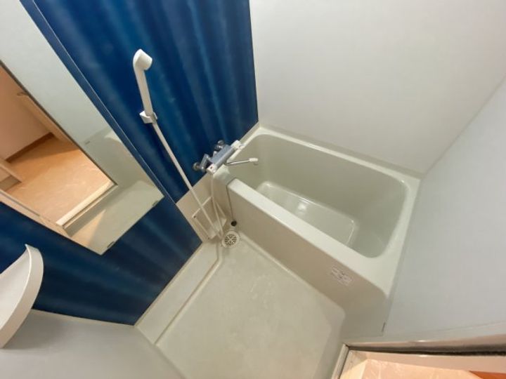 ステーションコートノースの風呂