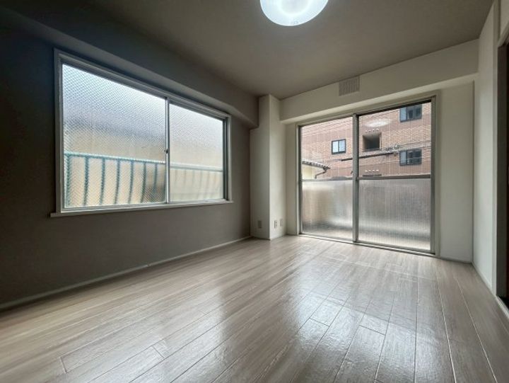 グランディア六甲STORIAの居間