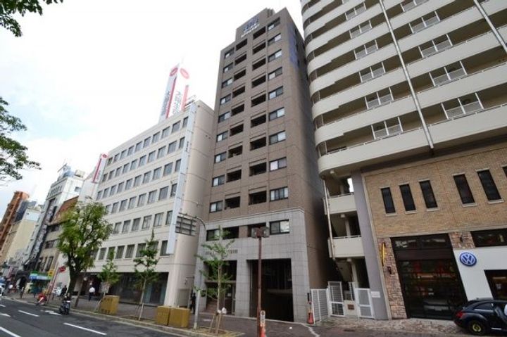 リーガル神戸中山手通りの外観