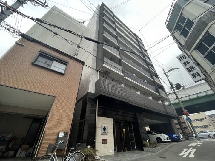 グランカリテ神戸ハーバーランド前の外観