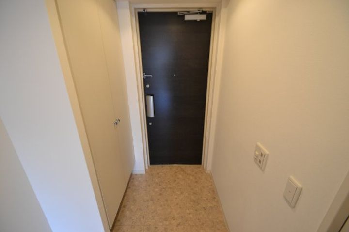 ウィルドゥ浜崎通の玄関