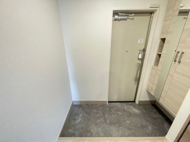 サンパティーク東町の玄関