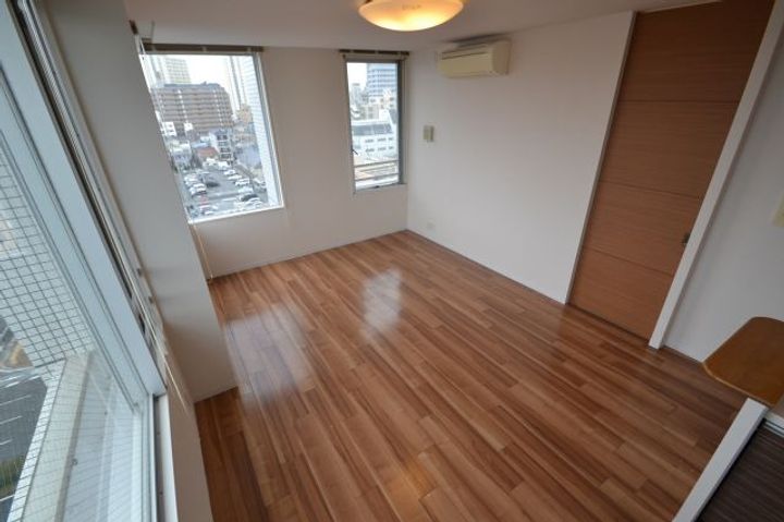 アーバネックス神戸水木通の居間