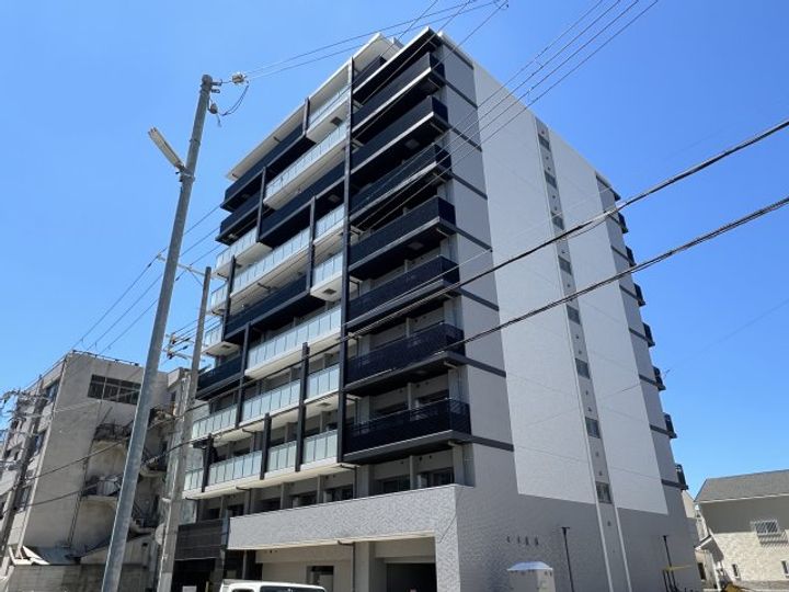 プレサンス神戸長田マリエントの外観